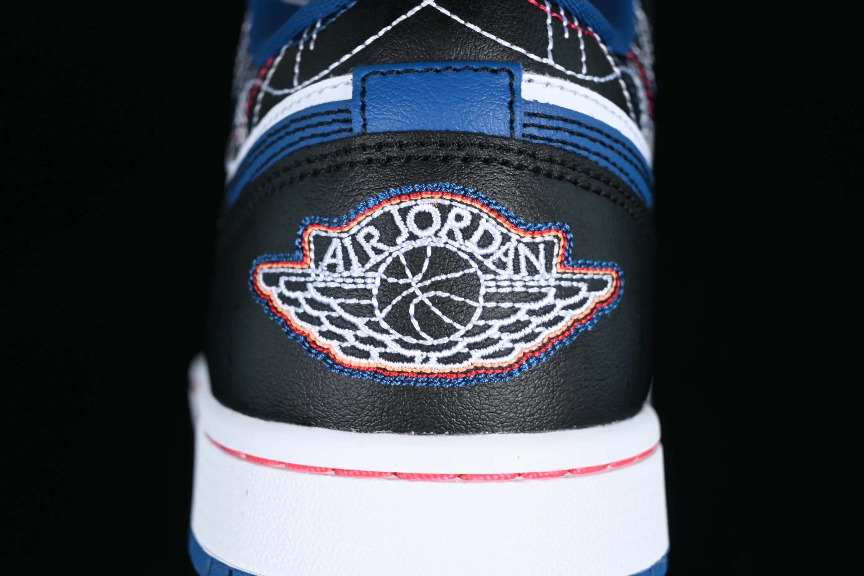 All categories Air Jordan Jordan series basketball shoes Air Jordan 1 Low G version pure original Air Jordan 1 Low SE AJ1 Joe 1 blue and black sashimi embroidery style low-top cultural casual sneakers FV3622-141